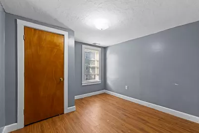 10 Essex St, Brockton, MA 02301 - Photo 19