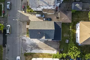 10 Essex St, Brockton, MA 02301 - Photo 23