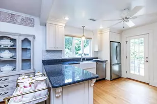 20 Grover St, Beverly, MA 01915 - Photo 15