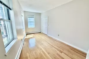 157 Salem, Boston, MA 02113 - Photo 15