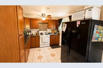 19 Porter Dr, Bellingham, MA 02019 - Photo 11