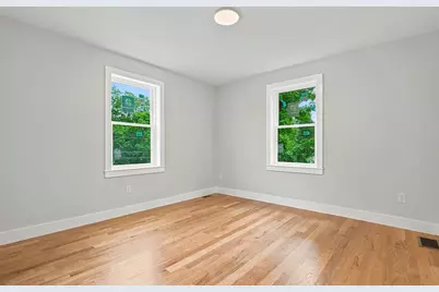 4 Mayhew St #1, Framingham, MA 01702 - Photo 11