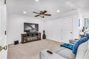 555 Main St, Woburn, MA 01801 - Photo 17
