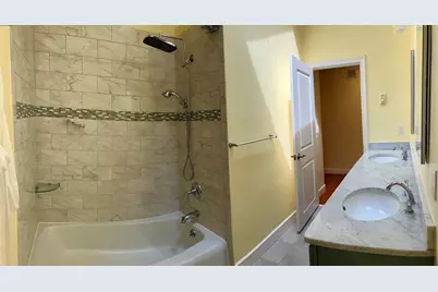 70 Beach St, Foxboro, MA 02035 - Photo 9