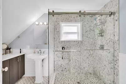 11 Lexington St #11, Watertown, MA 02472 - Photo 9