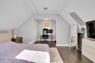 11 Lexington St, Watertown, MA 02472 - Photo 11