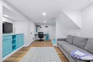 70 Warren Terrace, Longmeadow, MA 01106 - Photo 25