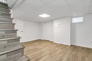 4 Capitol St, Methuen, MA 01844 - Photo 35