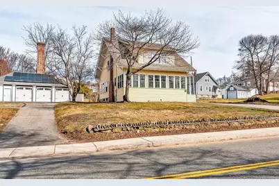 219 Pelham Street, Methuen, MA 01844 - Photo 7