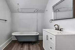 219 Pelham St, Methuen, MA 01844 - Photo 41