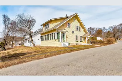 219 Pelham Street, Methuen, MA 01844 - Photo 3