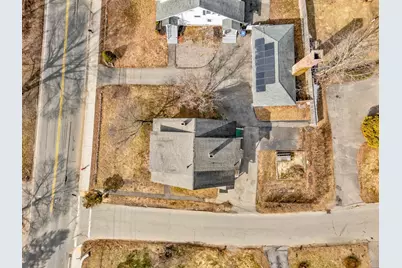 219 Pelham Street, Methuen, MA 01844 - Photo 15
