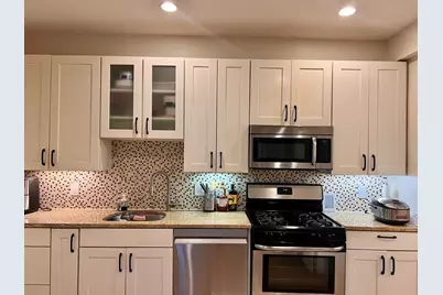 313 Tappan St #3, Brookline, MA 02445 - Photo 7