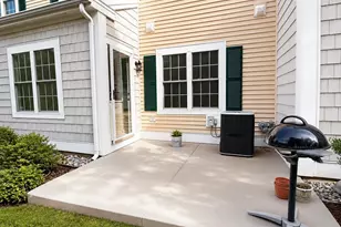 37 Village, Quincy, MA 02169 - Photo 3