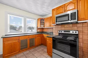 52 Chesterfield, Boston, MA 02136 - Photo 5