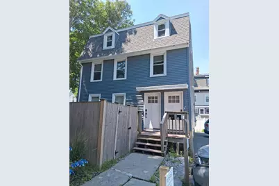 46 1/2 Essex St, Salem, MA 01970 - Photo 1