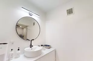 46 1/2 Essex St, Salem, MA 01970 - Photo 11