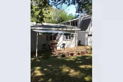 84 Lakewood Dr, Mashpee, MA 02649 - Photo 5