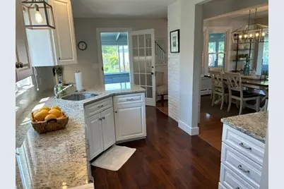 29 Bayview Ave #1, Dartmouth, MA 02748 - Photo 3