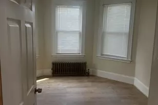 211 Delhi St, Boston, MA 02126 - Photo 7