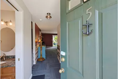 335 East Washington St #5, North Attleboro, MA 02760 - Photo 5