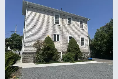 435-437 Stetson St, Fall River, MA 02720 - Photo 3