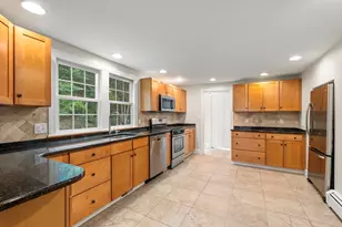 92 Abbot St, Andover, MA 01810 - Photo 7