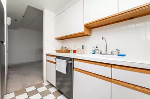1933 Commonwealth Ave, Boston, MA 02135 - Photo 7