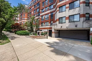 1933 Commonwealth Ave, Boston, MA 02135 - Photo 21