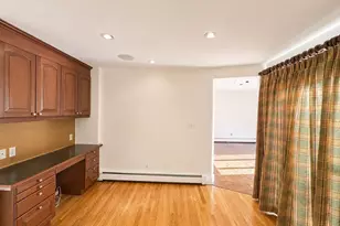 61 Woodlawn Dr, Newton, MA 02467 - Photo 3