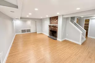 61 Woodlawn Dr, Newton, MA 02467 - Photo 17