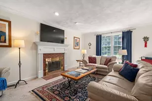 31 Butterworth Dr, Attleboro, MA 02703 - Photo 5