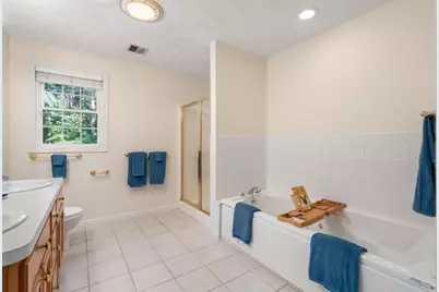 31 Butterworth Dr, Attleboro, MA 02703 - Photo 31