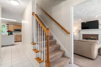 31 Butterworth Dr, Attleboro, MA 02703 - Photo 3