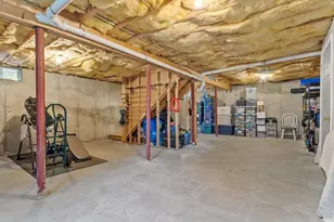 165 Rollstone St, Fitchburg, MA 01420 - Photo 21