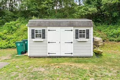 165 Rollstone St, Fitchburg, MA 01420 - Photo 29