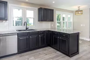 49 Sawmill Plain Rd, Deerfield, MA 01373 - Photo 9