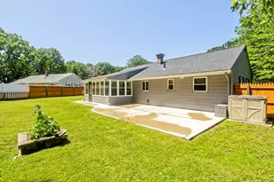101 Old Farm Rd, Springfield, MA 01119 - Photo 27