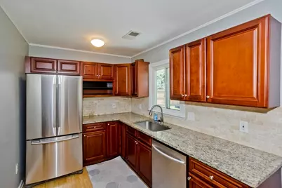 101 Old Farm Road, Springfield, MA 01119 - Photo 7