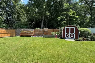 101 Old Farm Rd, Springfield, MA 01119 - Photo 31