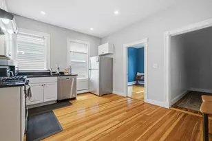 34 Sumner St, Revere, MA 02151 - Photo 5