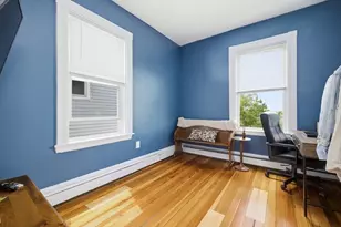 34 Sumner St, Revere, MA 02151 - Photo 17