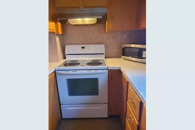 547 Robeson Street #2, Fall River, MA 02720 - Photo 3
