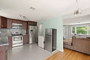 189 South St, Randolph, MA 02368 - Photo 11