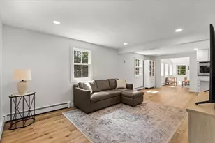 17 Farm St, Medway, MA 02053 - Photo 15