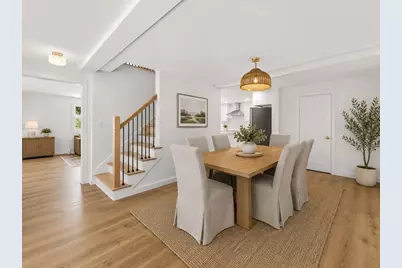 17 Farm St, Medway, MA 02053 - Photo 5