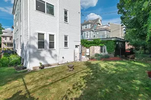 29 Esmond St, Boston, MA 02121 - Photo 37