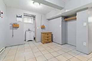 29 Esmond St, Boston, MA 02121 - Photo 31