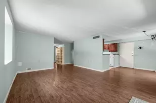 18 Beal's Cove Rd, Hingham, MA 02043 - Photo 11