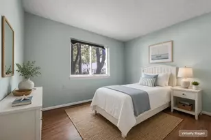 18 Beals Cove Rd, Hingham, MA 02043 - Photo 9